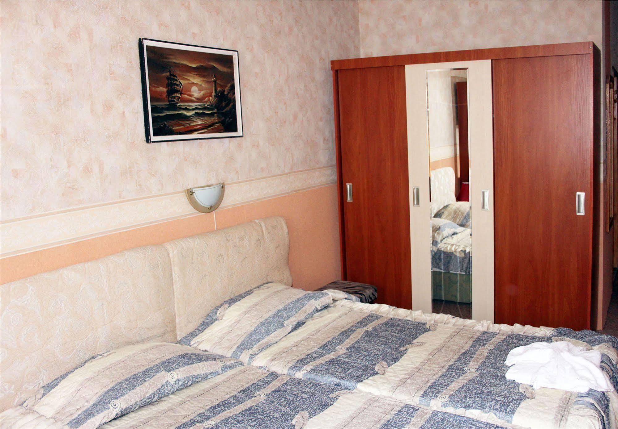 Antik Hotel Варна Экстерьер фото