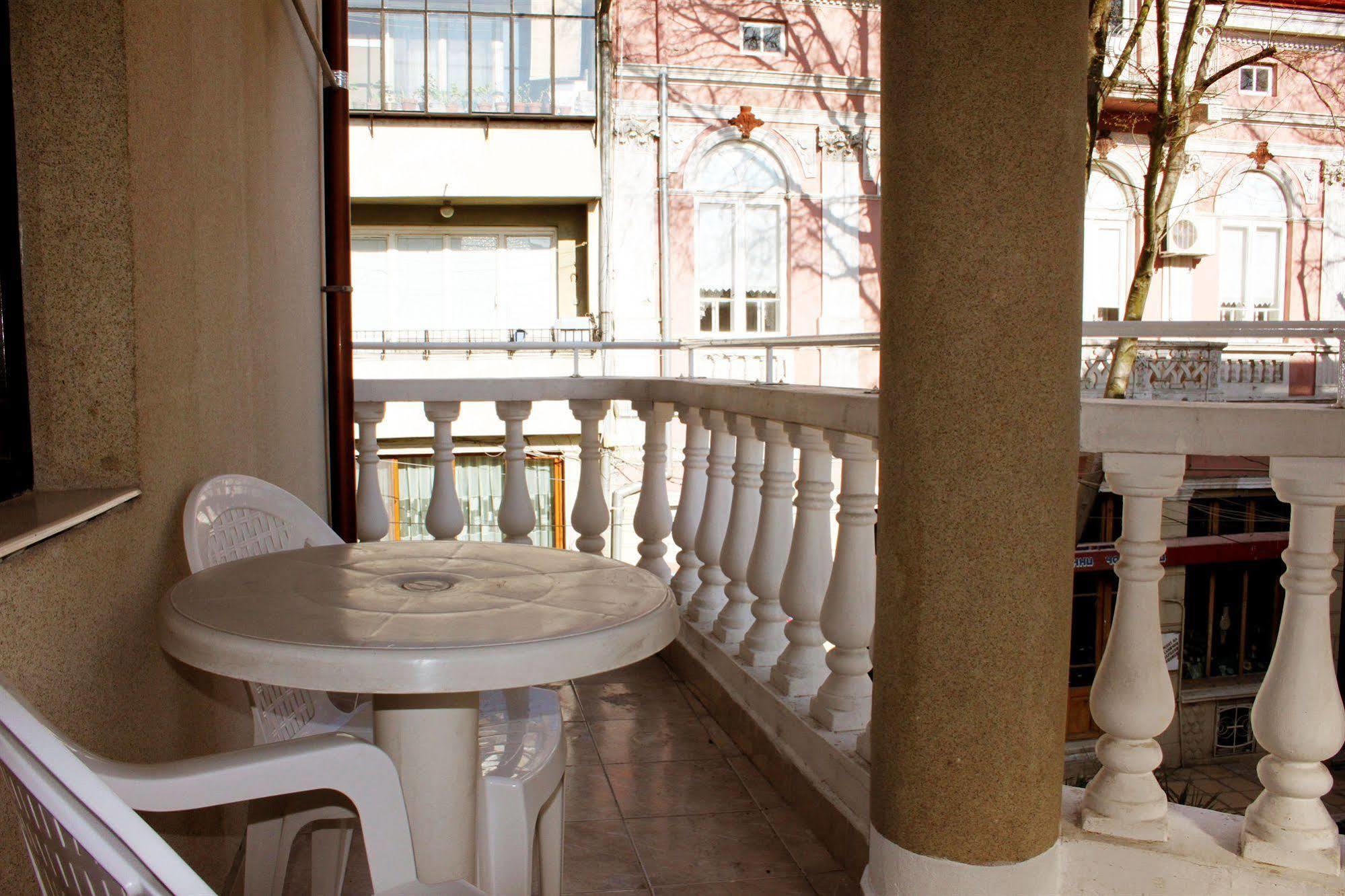 Antik Hotel Варна Экстерьер фото