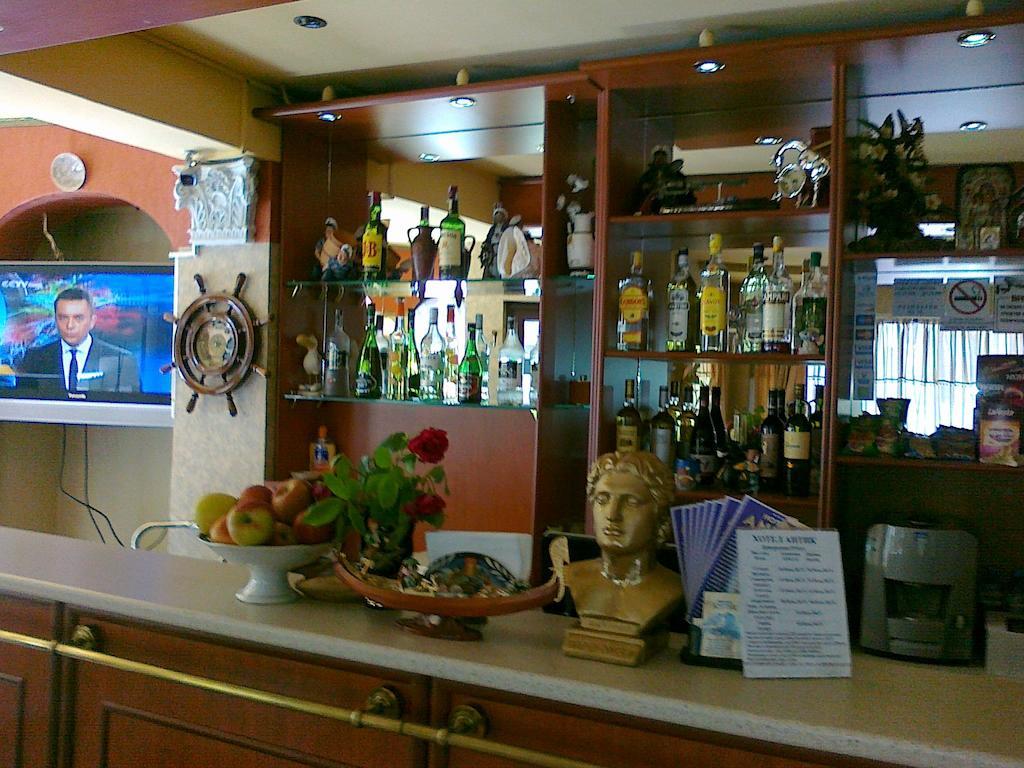 Antik Hotel Варна Экстерьер фото